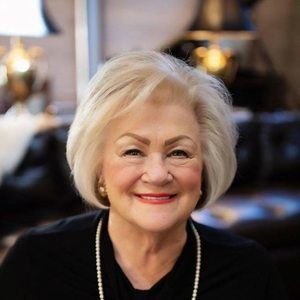 Meet your Posher, Sharon